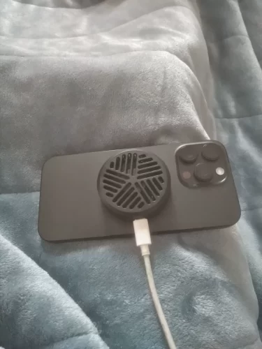 Click to view full screen Best Phone Cooler for Gaming Kit Black photo review